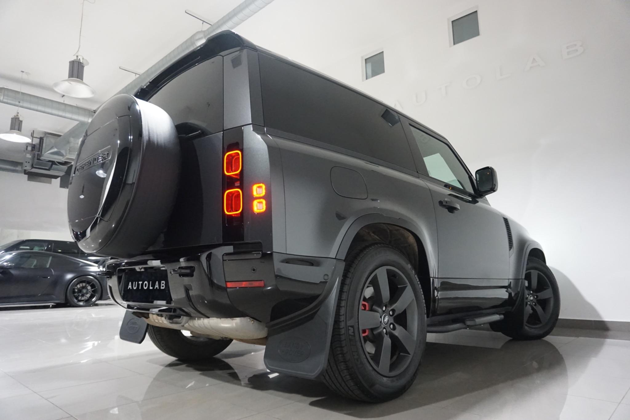 Land Rover Defender 90 3.0 D300 MHEV X-Dynamic HSE Hard Top SUV Auto 4WD SWB Euro 6 (s/s) 3dr